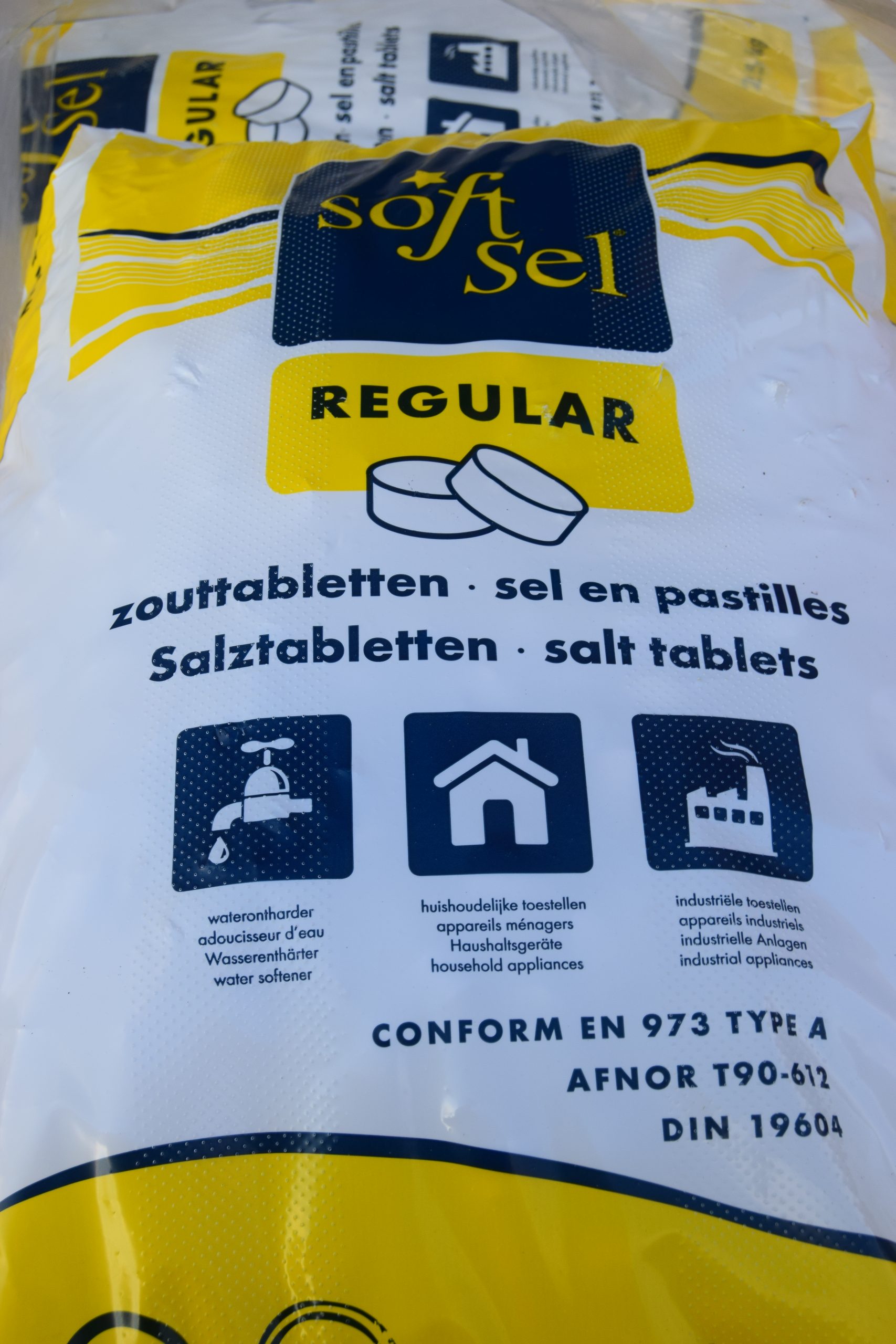 PASTILLES DE SEL POUR ADOUCISSEURS D'EAU 25KG